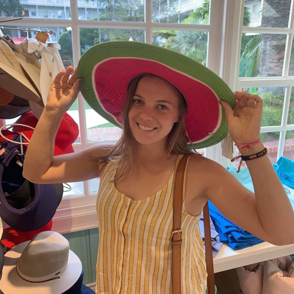 Meet your Posher, Kaily